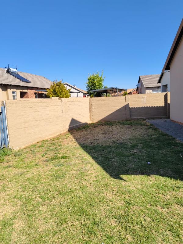 3 Bedroom Property for Sale in Waterval East North West